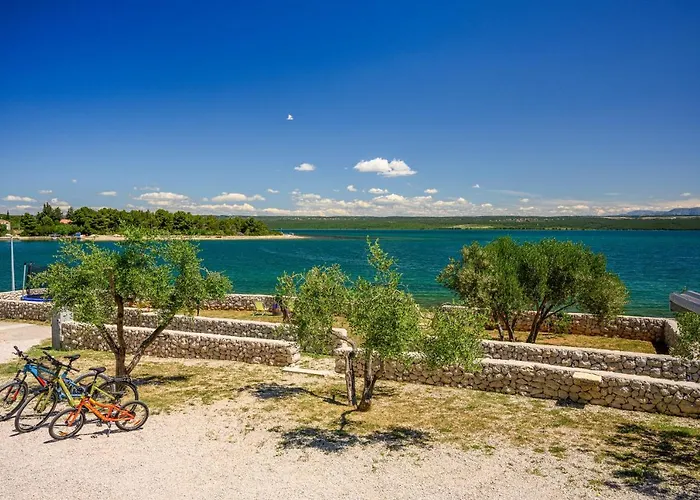 Sibenik Boats Raslina