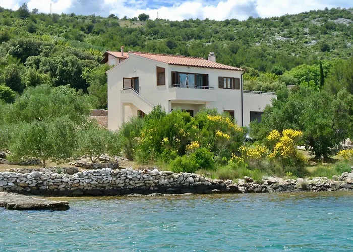 Sibenik Boats Apartman *